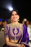 All Eyes on Janhvi Kapoor at Peddi Ki Aawaz
